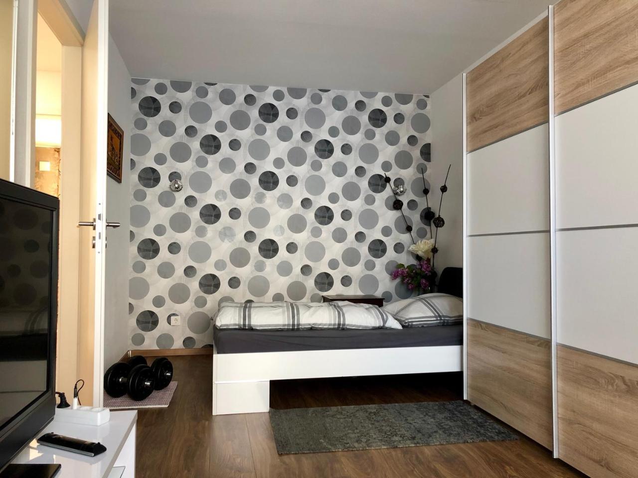 Profair Apartments Near Exhibition Center Hannover Buitenkant foto